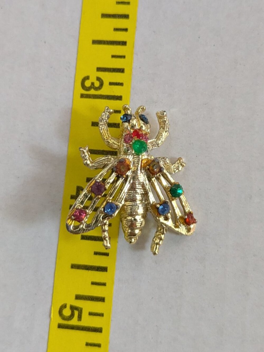 Vintage Insect Bee Multi Color Rhinestone Gold Tone Brooch Pin